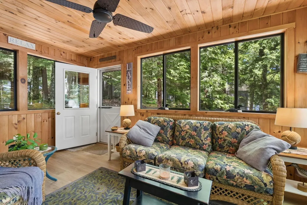 354 Bald Head Island E Palermo ME 04354