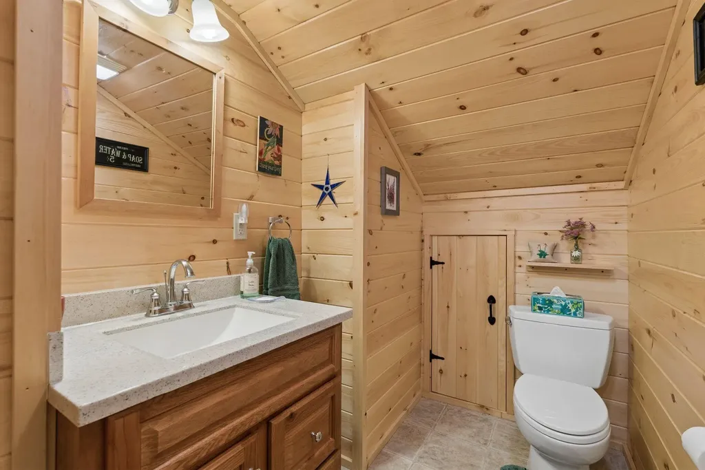 354 Bald Head Island E Palermo ME 04354