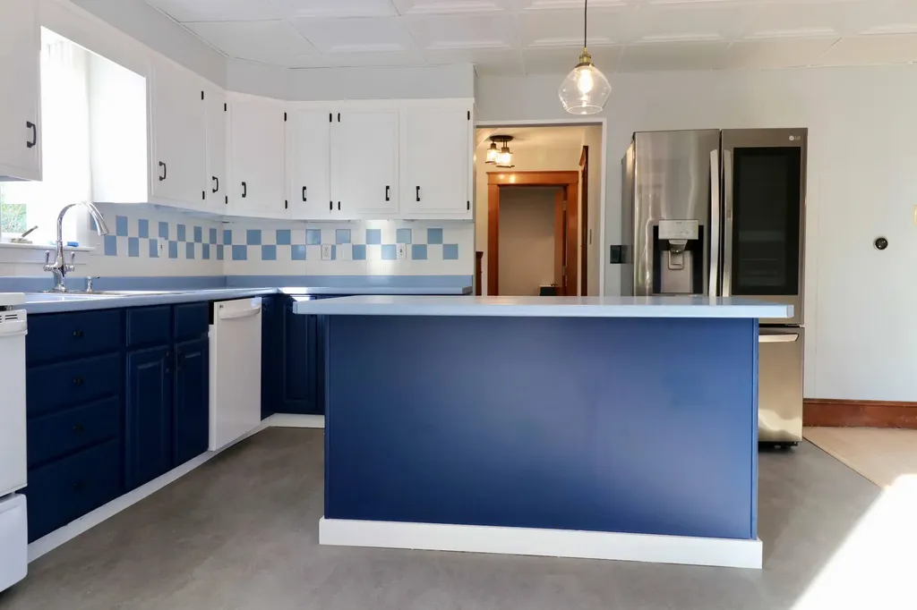 83 S Richland Street South Portland ME 04106