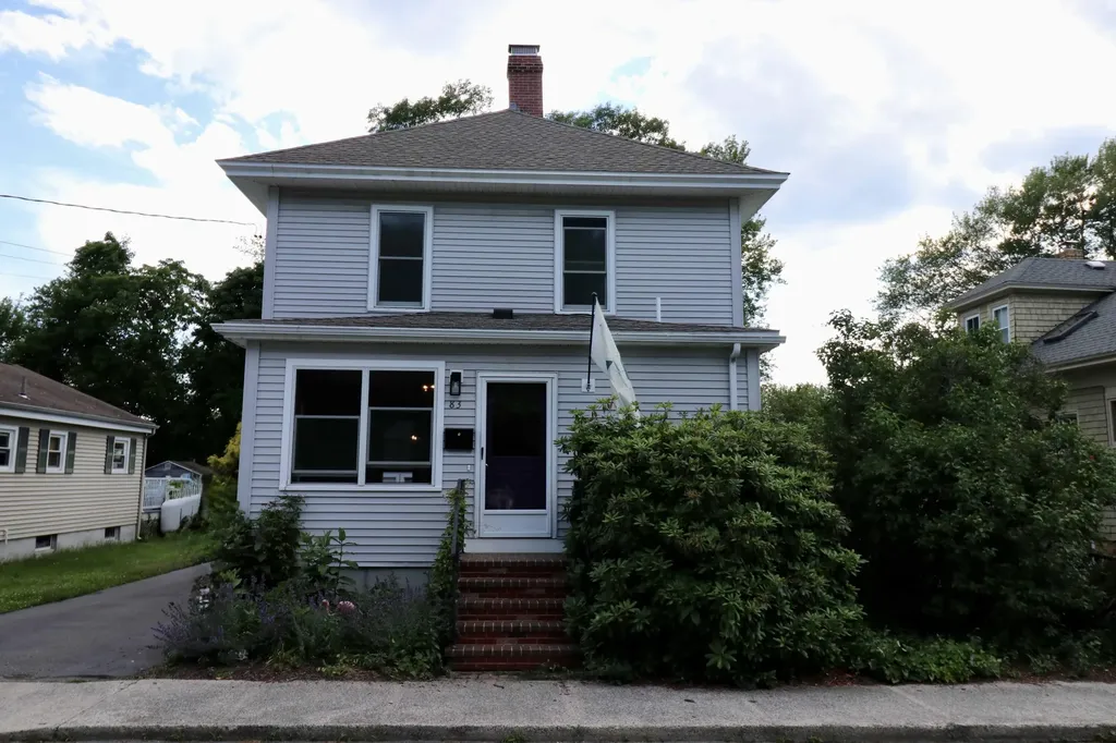 83 S Richland Street South Portland ME 04106