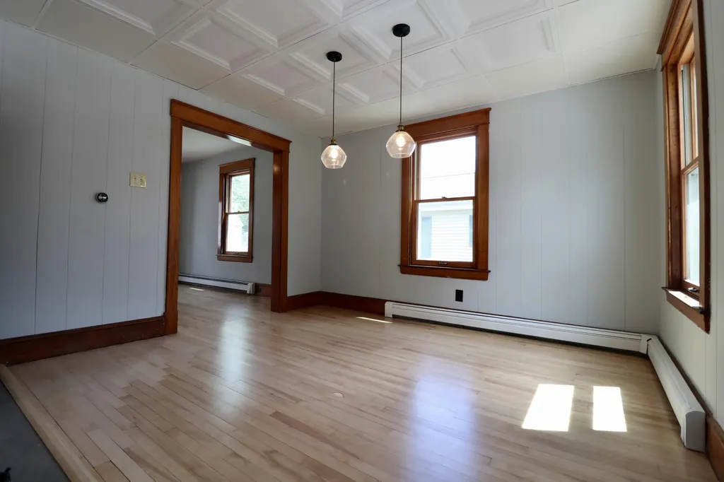 83 S Richland Street South Portland ME 04106
