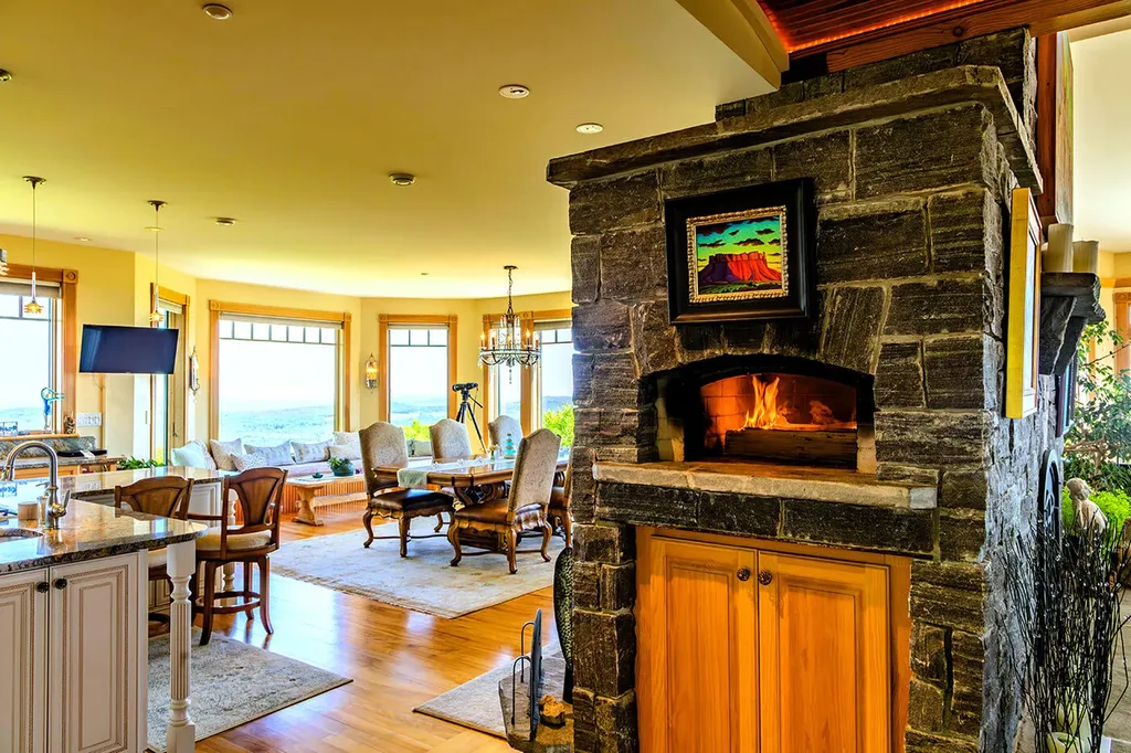 251 Mount Pleasant Street Rockport ME 04856