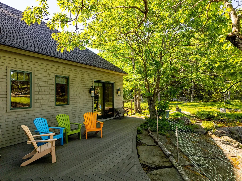 251 Mount Pleasant Street Rockport ME 04856