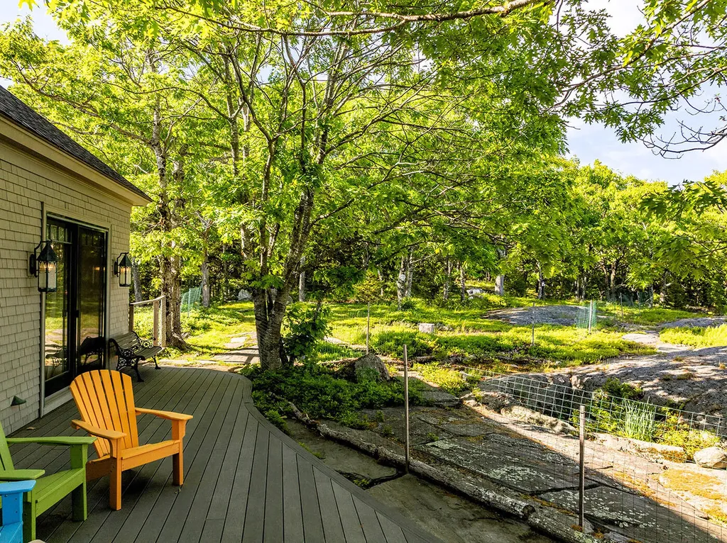 251 Mount Pleasant Street Rockport ME 04856