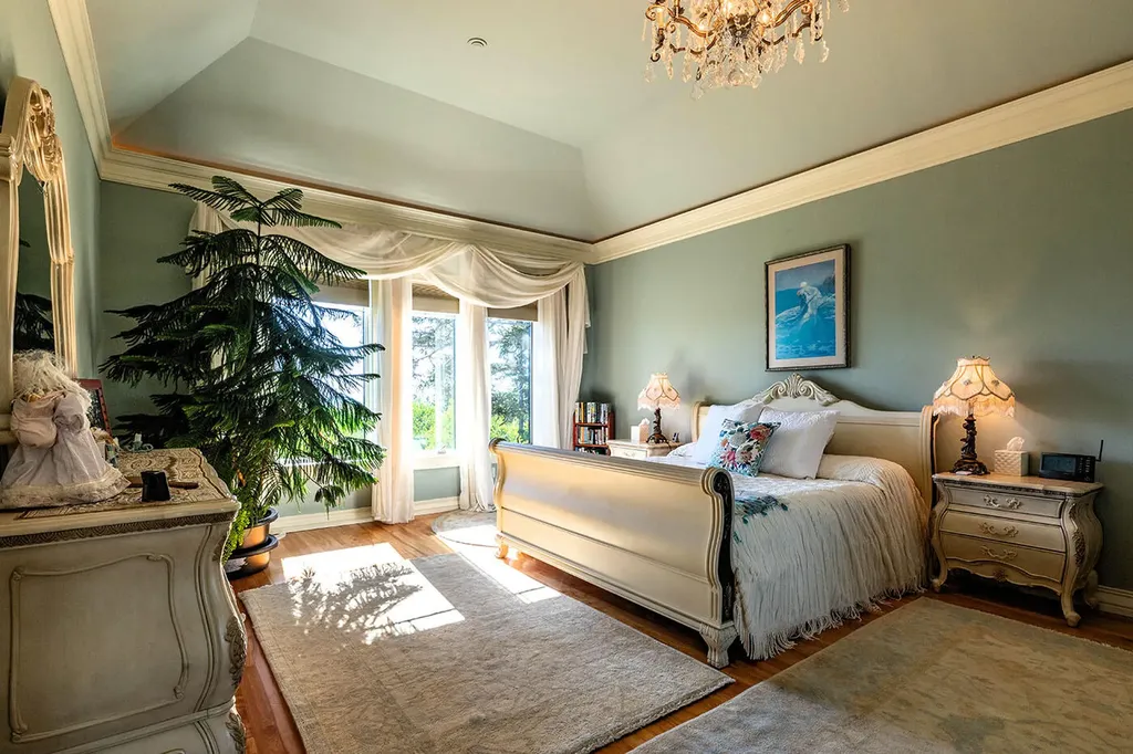 251 Mount Pleasant Street Rockport ME 04856