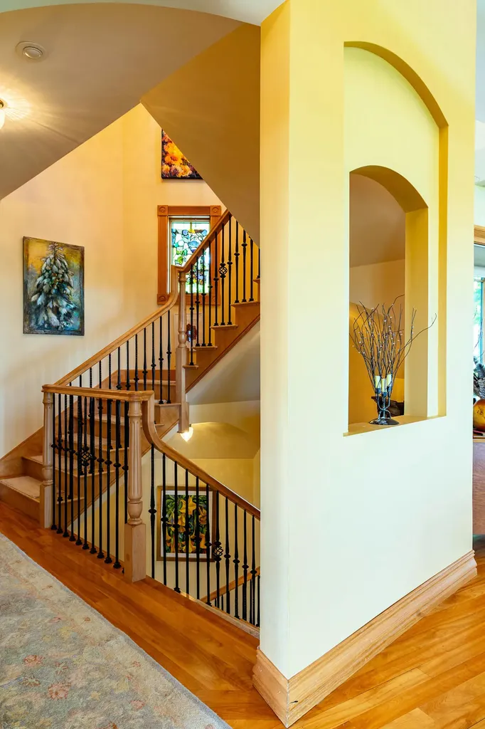 251 Mount Pleasant Street Rockport ME 04856