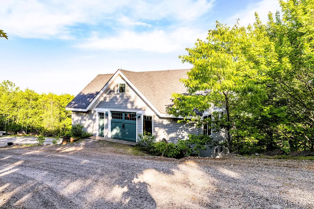 251 Mount Pleasant Street Rockport ME 04856