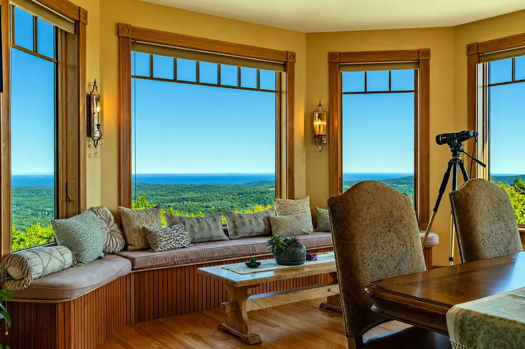 251 Mount Pleasant Street Rockport ME 04856