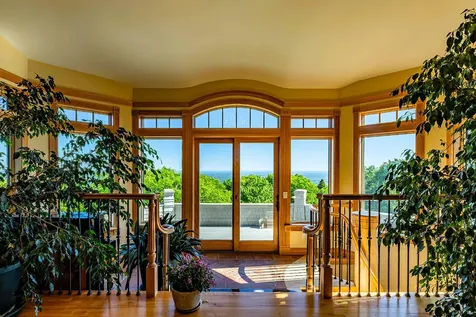 251 Mount Pleasant Street Rockport ME 04856