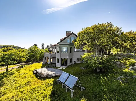 251 Mount Pleasant Street Rockport ME 04856