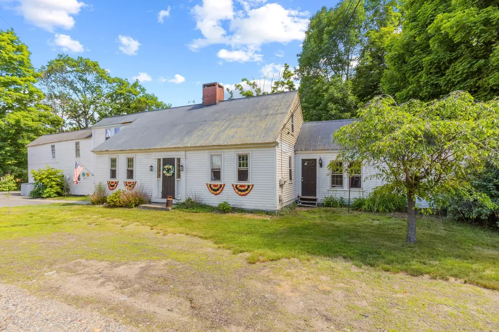 661 Lebanon Street Sanford ME 04073