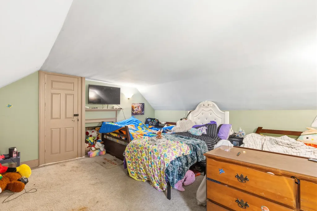 661 Lebanon Street Sanford ME 04073