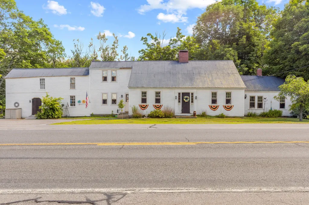 661 Lebanon Street Sanford ME 04073