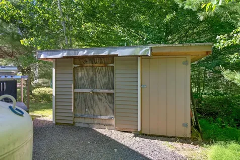 22 Loon Loop Warren ME 04864