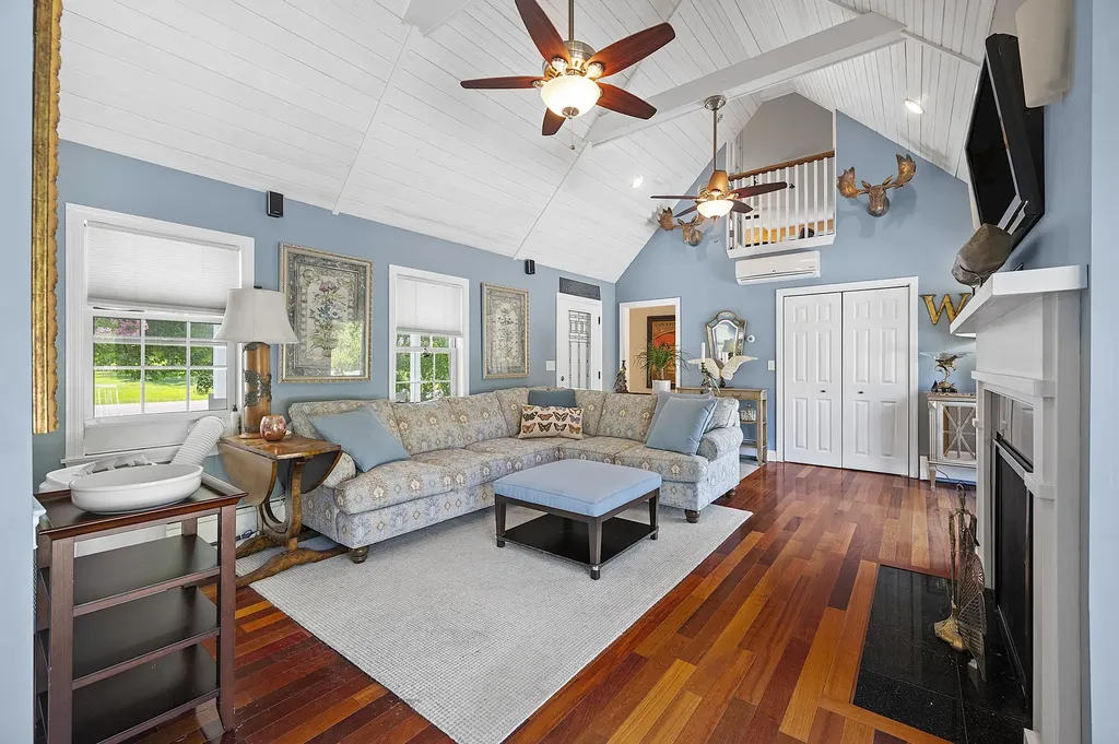 17 Mt Mount Kineo Road Kennebunkport ME 04046