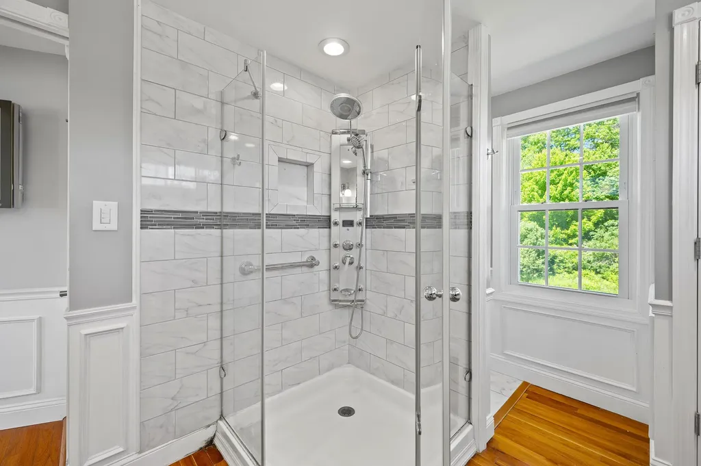 17 Mt Mount Kineo Road Kennebunkport ME 04046