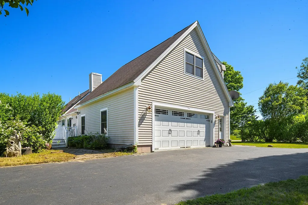 17 Mt Mount Kineo Road Kennebunkport ME 04046
