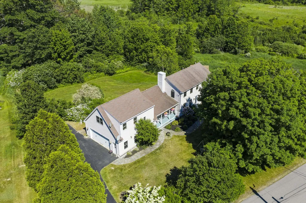 17 Mt Mount Kineo Road Kennebunkport ME 04046
