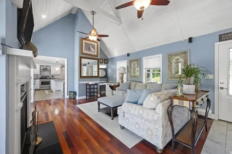 17 Mt Mount Kineo Road Kennebunkport ME 04046