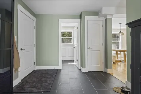 39 Shackleton's Way Boothbay ME 04537