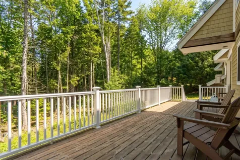 39 Shackleton's Way Boothbay ME 04537