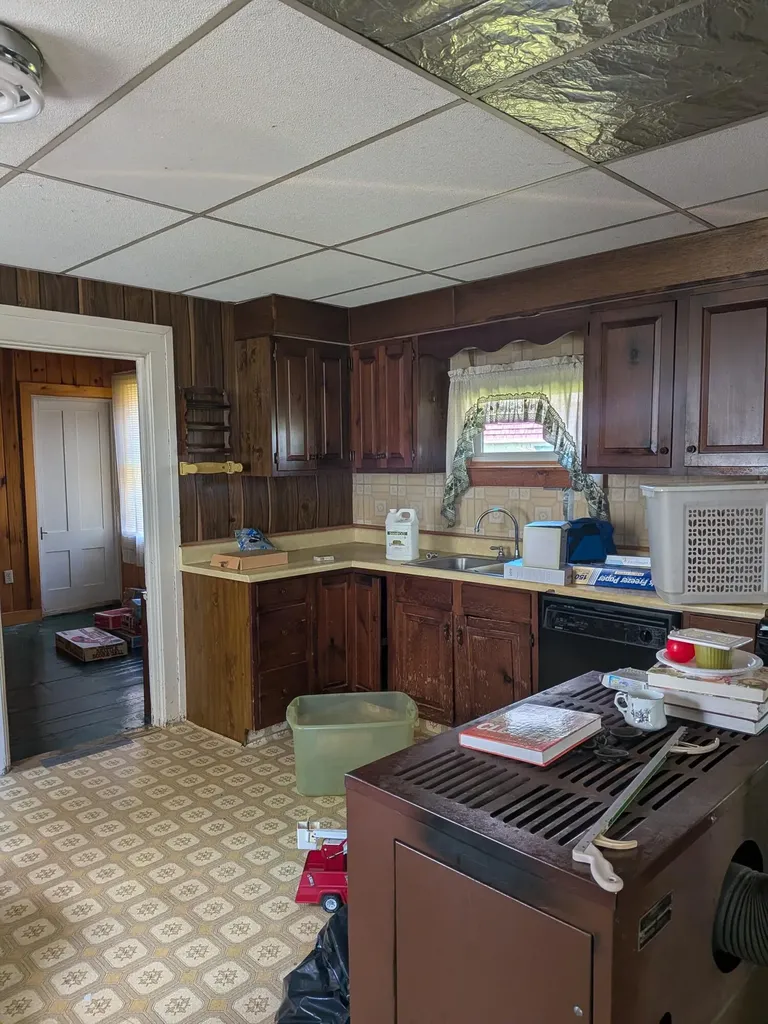 5 Lincoln Street Richmond ME 04357