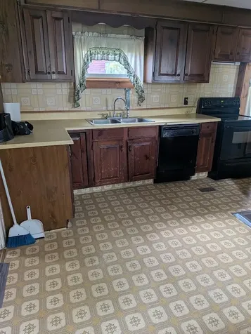 5 Lincoln Street Richmond ME 04357