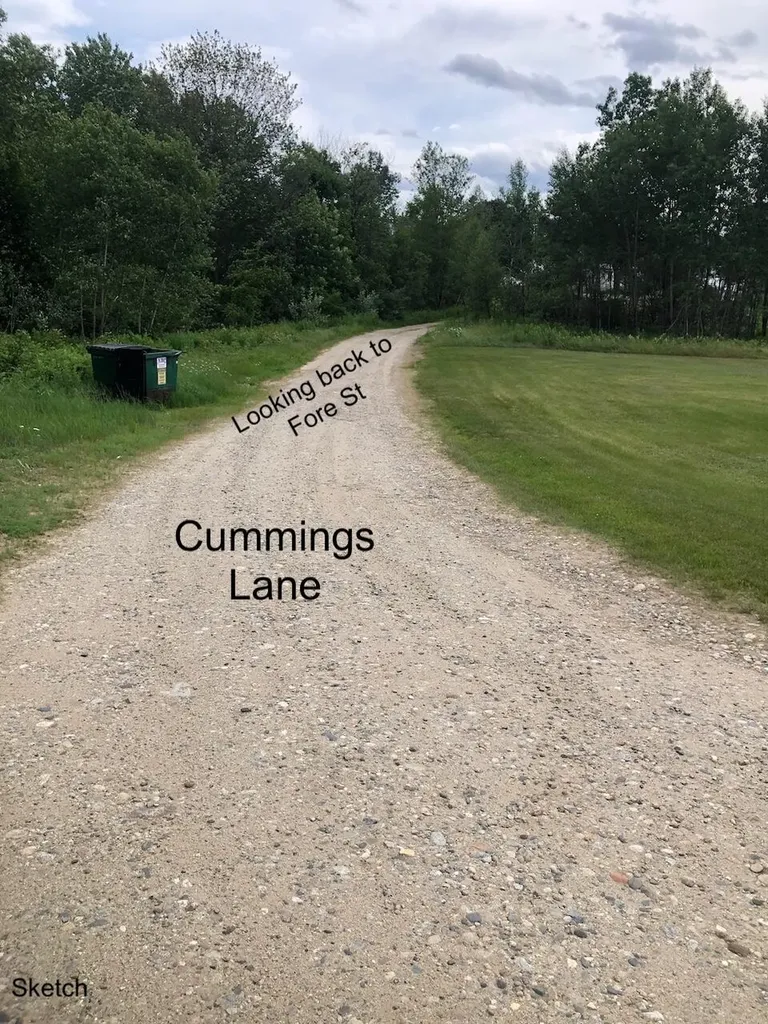 L27 Cummings Lane Oxford ME 04270