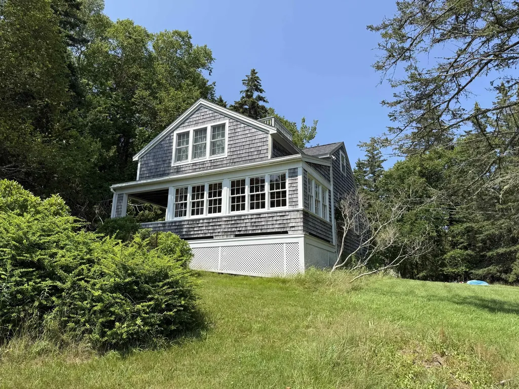 114 Tehan Lane Islesboro ME 04848