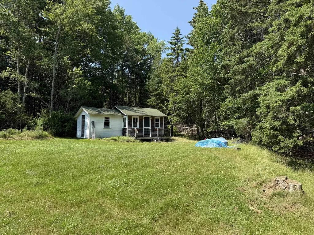 114 Tehan Lane Islesboro ME 04848