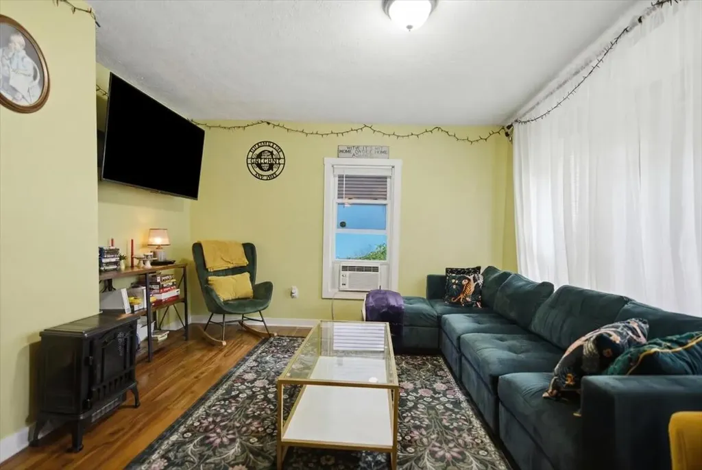36 & 21 Newbury Street Auburn ME 04210