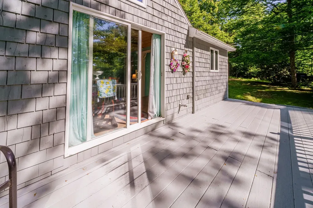 87 Poland Road Lincolnville ME 04849