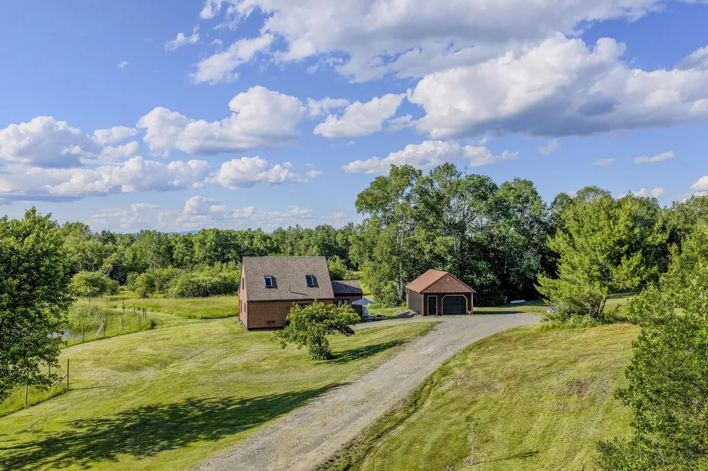 553 N Dexter Road Dexter ME 04930