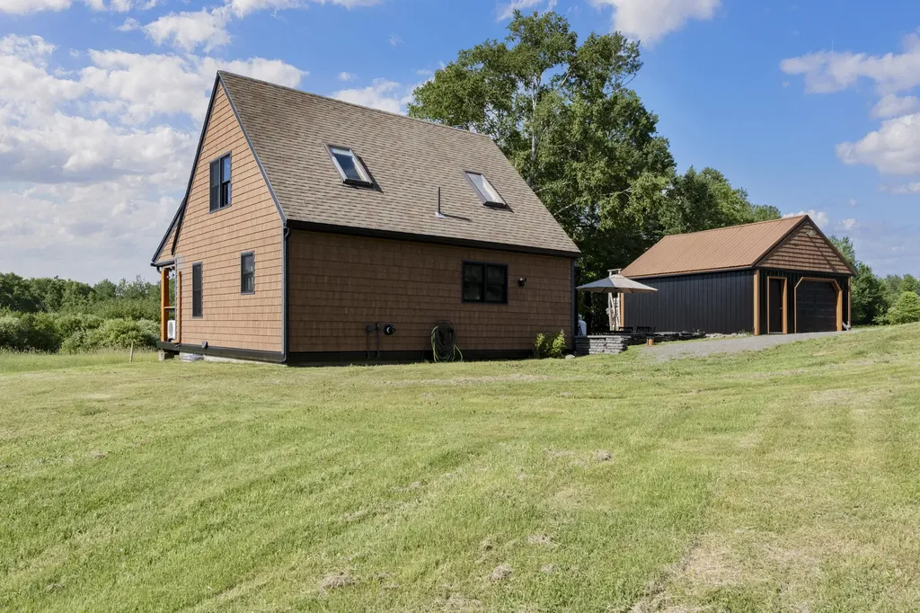 553 N Dexter Road Dexter ME 04930