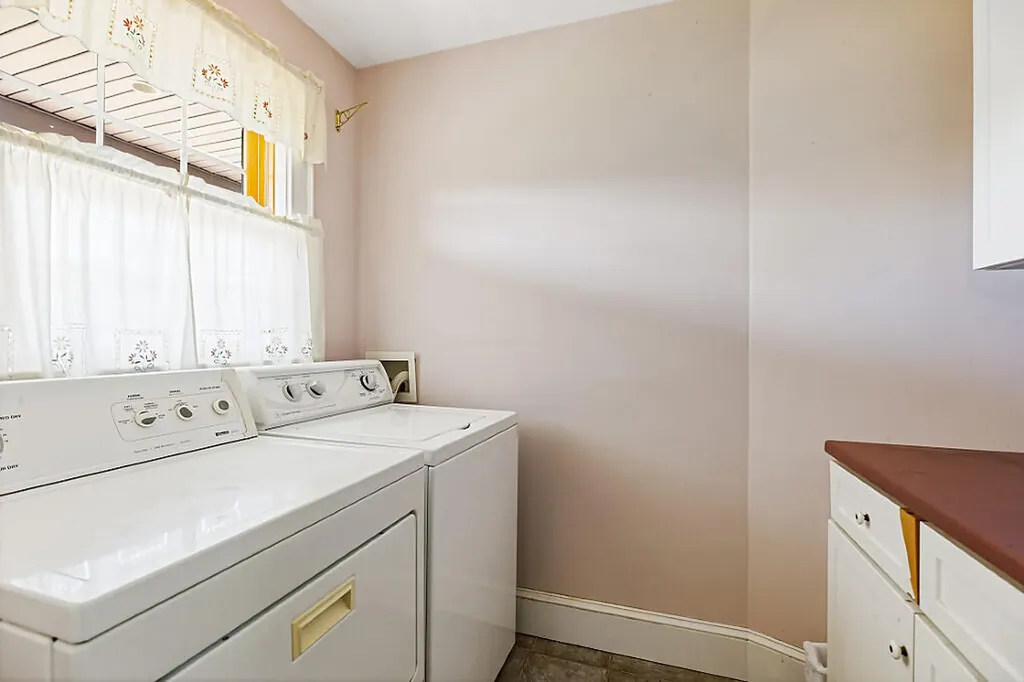 161 Cain Hill Road Palermo ME 04354