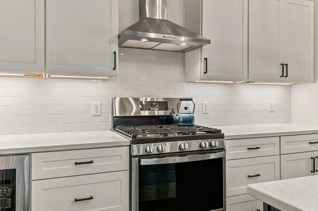 3 Belfast Lane Kennebunk ME 04043