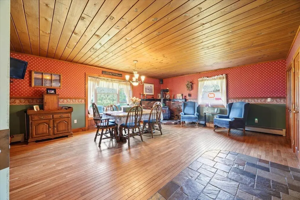 48 Louden Road Saco ME 04072