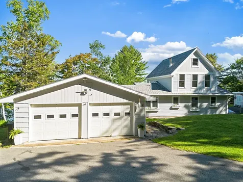 9 Beverly Boulevard Phippsburg ME 04562