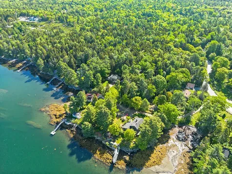 9 Beverly Boulevard Phippsburg ME 04562