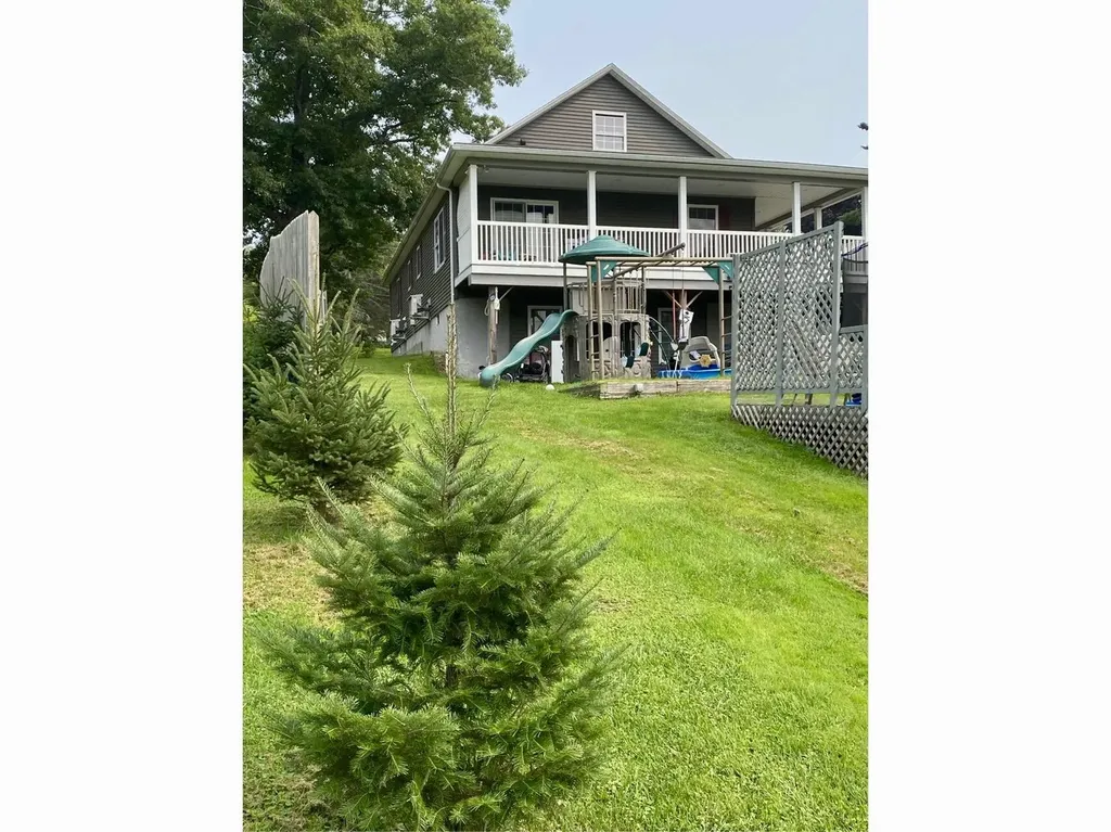 170 Church Street Dexter ME 04930