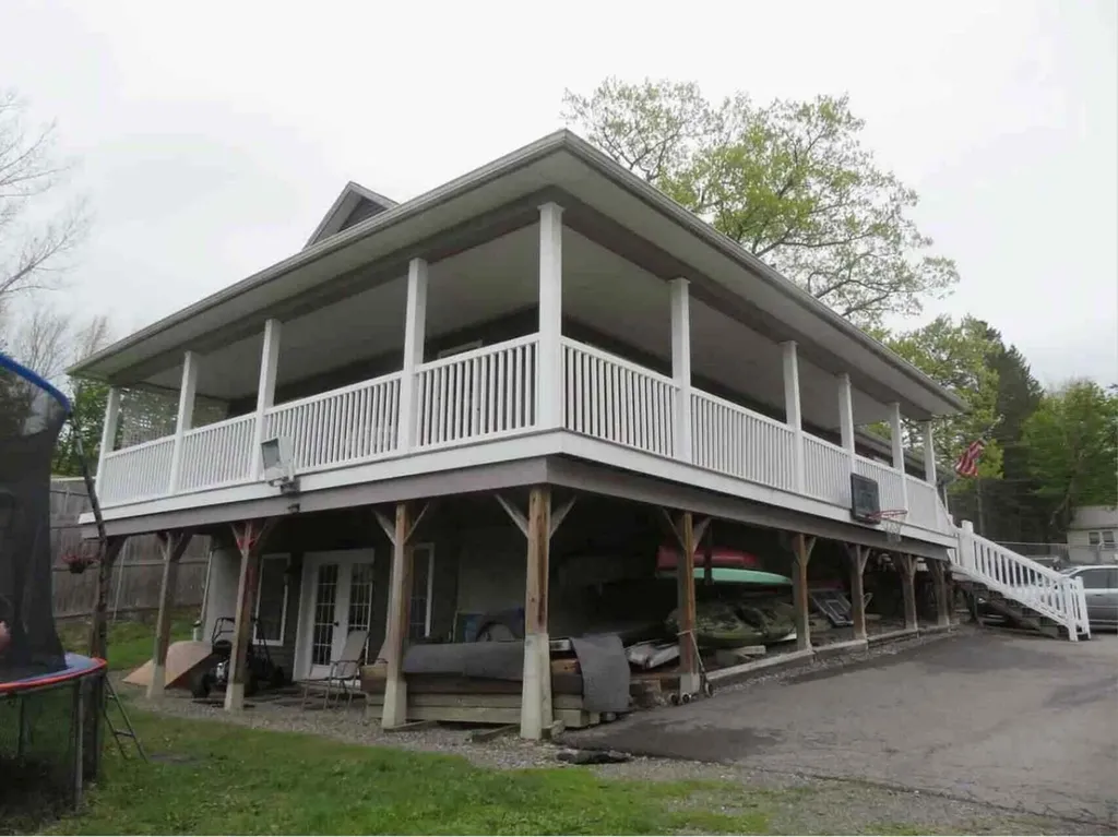 170 Church Street Dexter ME 04930