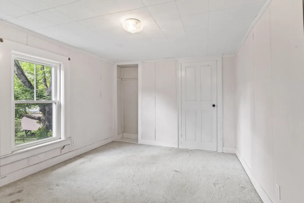 84 Federal Street Wiscasset ME 04578