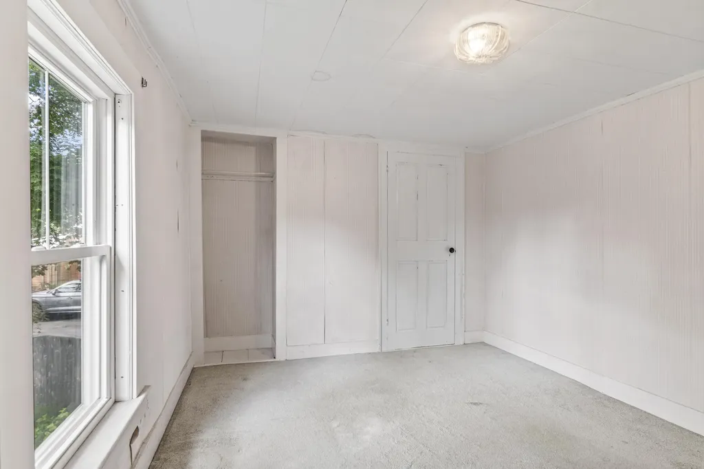 84 Federal Street Wiscasset ME 04578