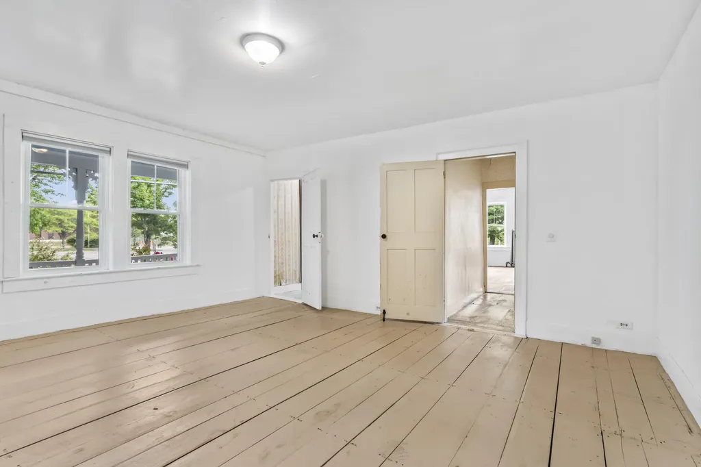 84 Federal Street Wiscasset ME 04578