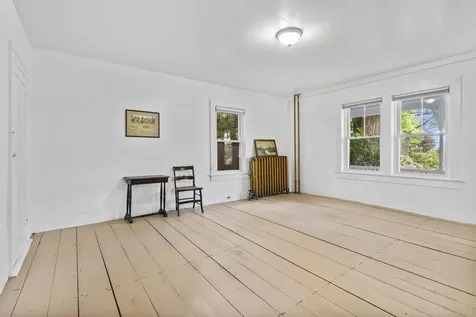 84 Federal Street Wiscasset ME 04578