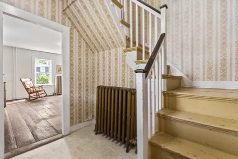 84 Federal Street Wiscasset ME 04578