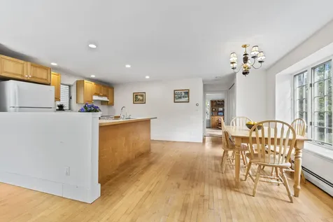 84 Federal Street Wiscasset ME 04578