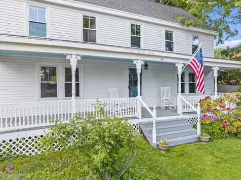 84 Federal Street Wiscasset ME 04578
