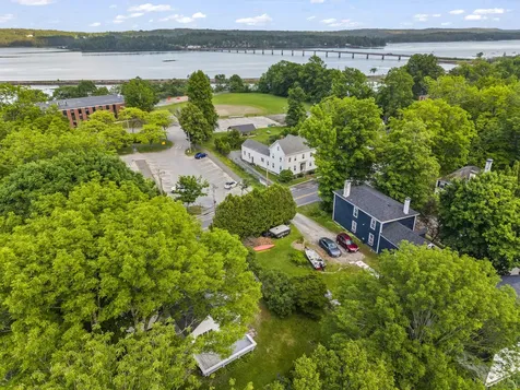 84 Federal Street Wiscasset ME 04578