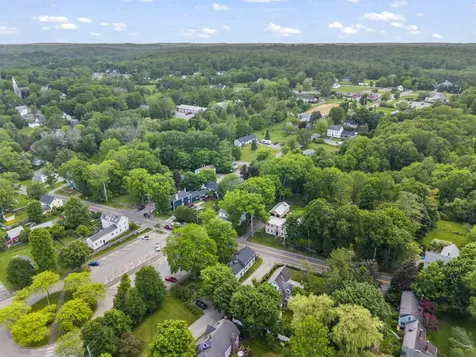 84 Federal Street Wiscasset ME 04578